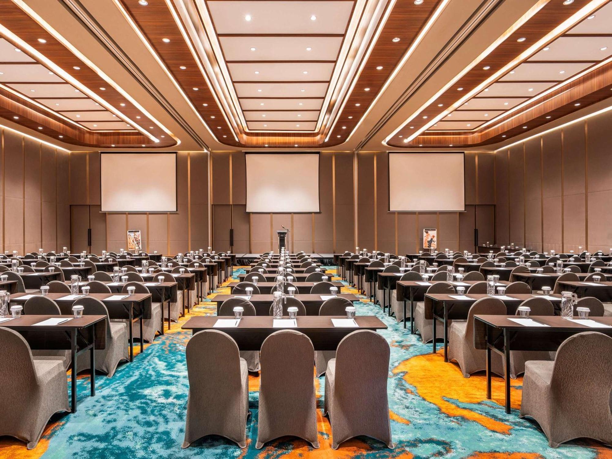 Mercure Garut City Center מראה חיצוני תמונה