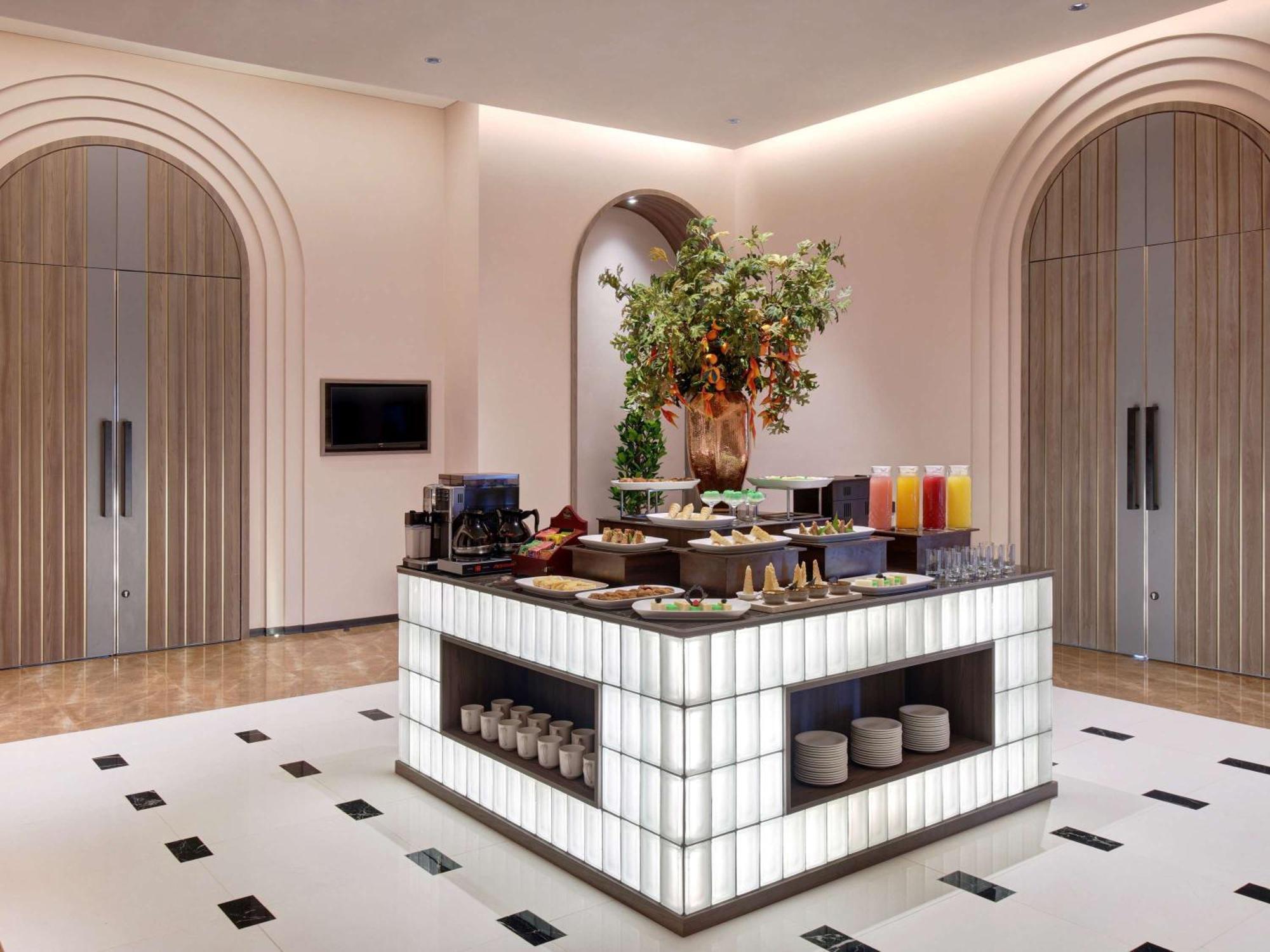 Mercure Garut City Center מראה חיצוני תמונה