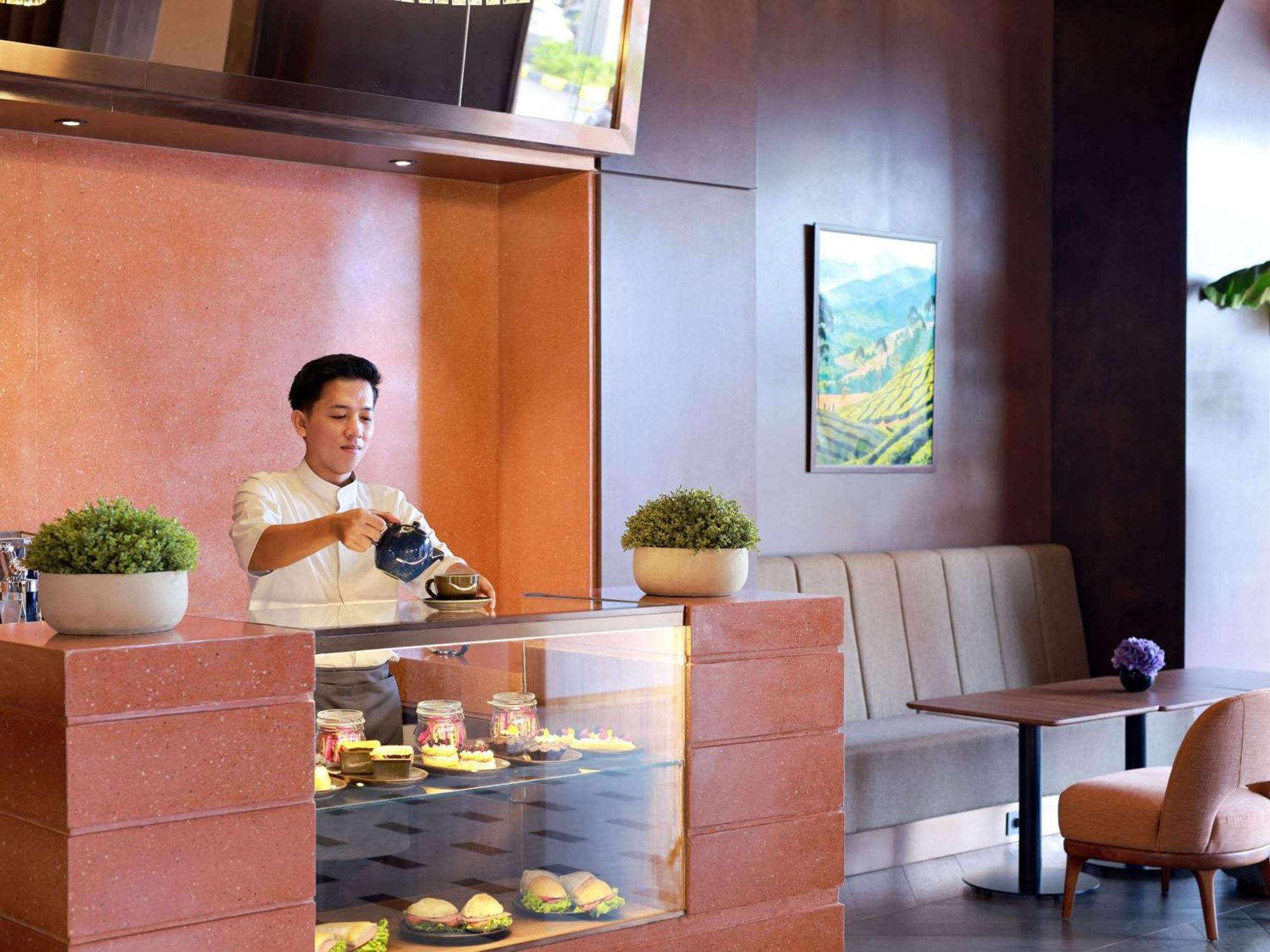 Mercure Garut City Center מראה חיצוני תמונה